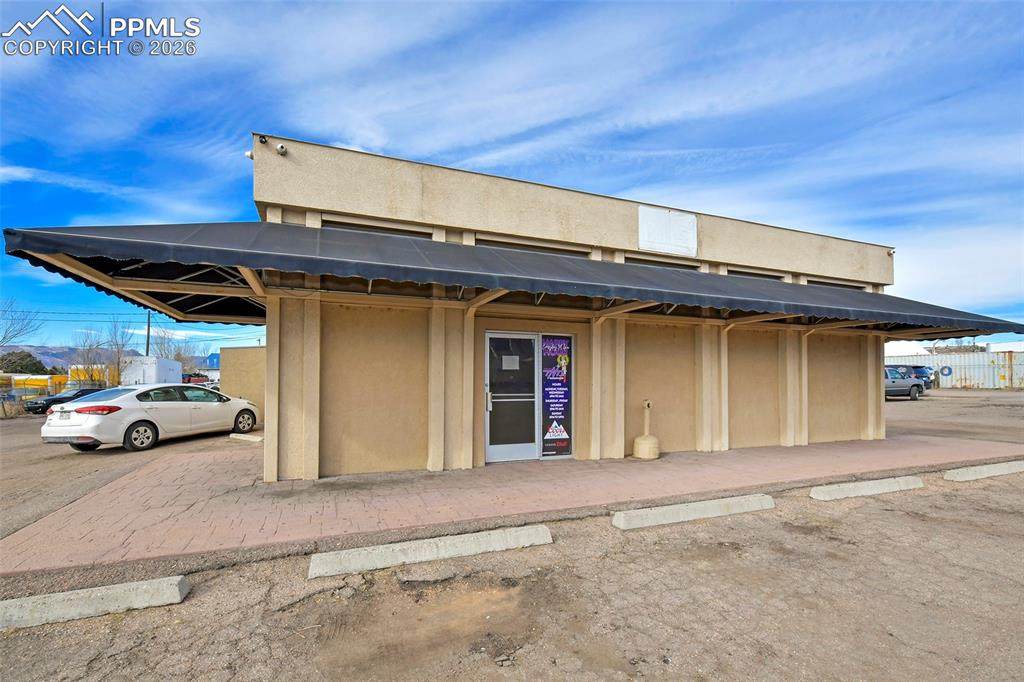 4630 Austin Bluffs Parkway - Photo 1