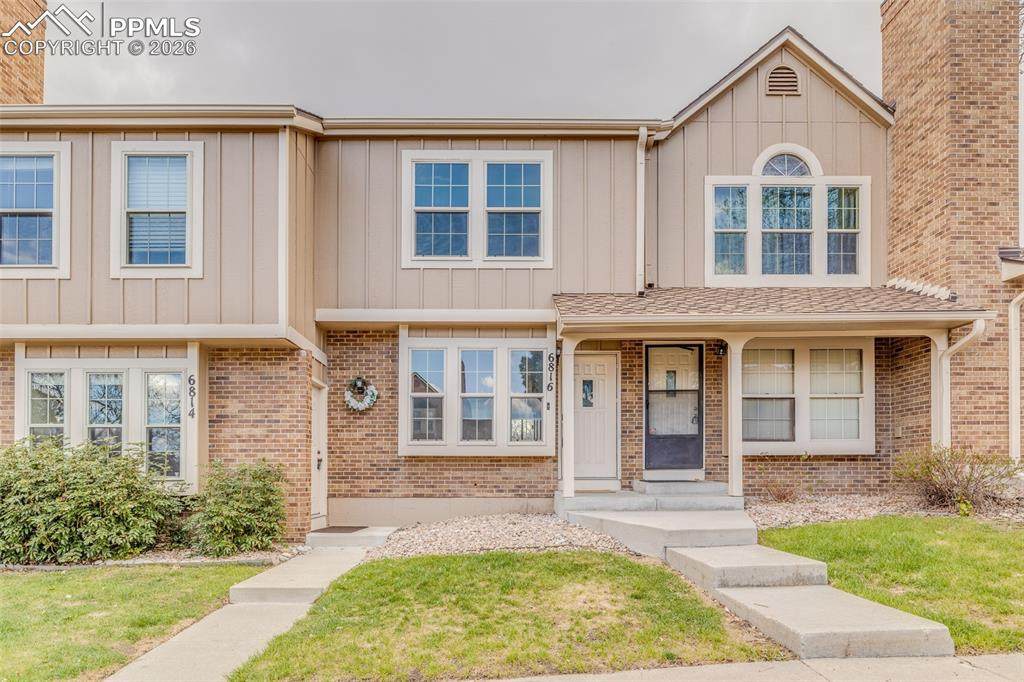 6816 Ravencrest Drive - Photo 1