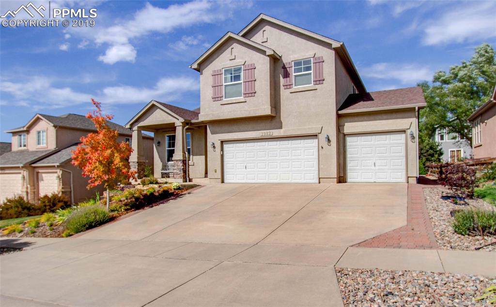 1982 Fieldcrest Drive - Photo 1