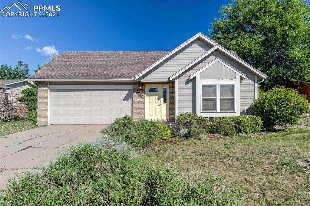 3904 Red Cedar Drive - Photo 1