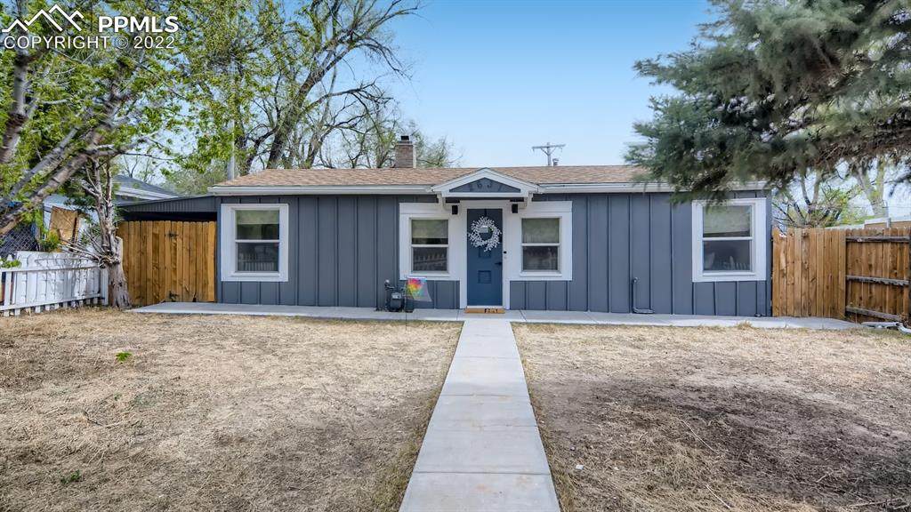 2631 Monument Street - Photo 1