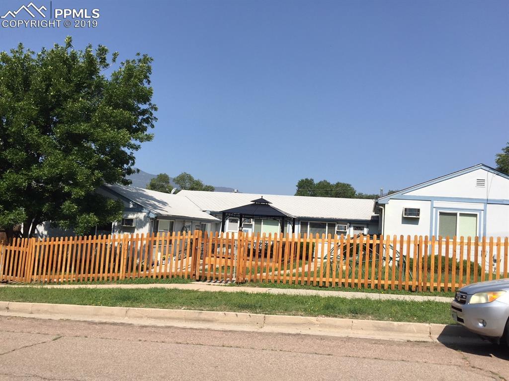 428 28th Street - Photo 1