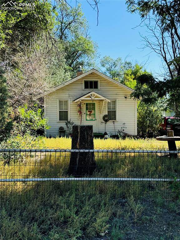 811 Swope Avenue - Photo 1