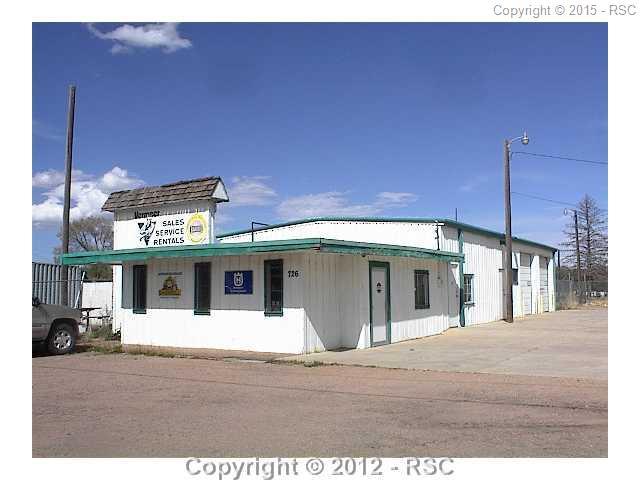 748 Santa Fe Avenue - Photo 1