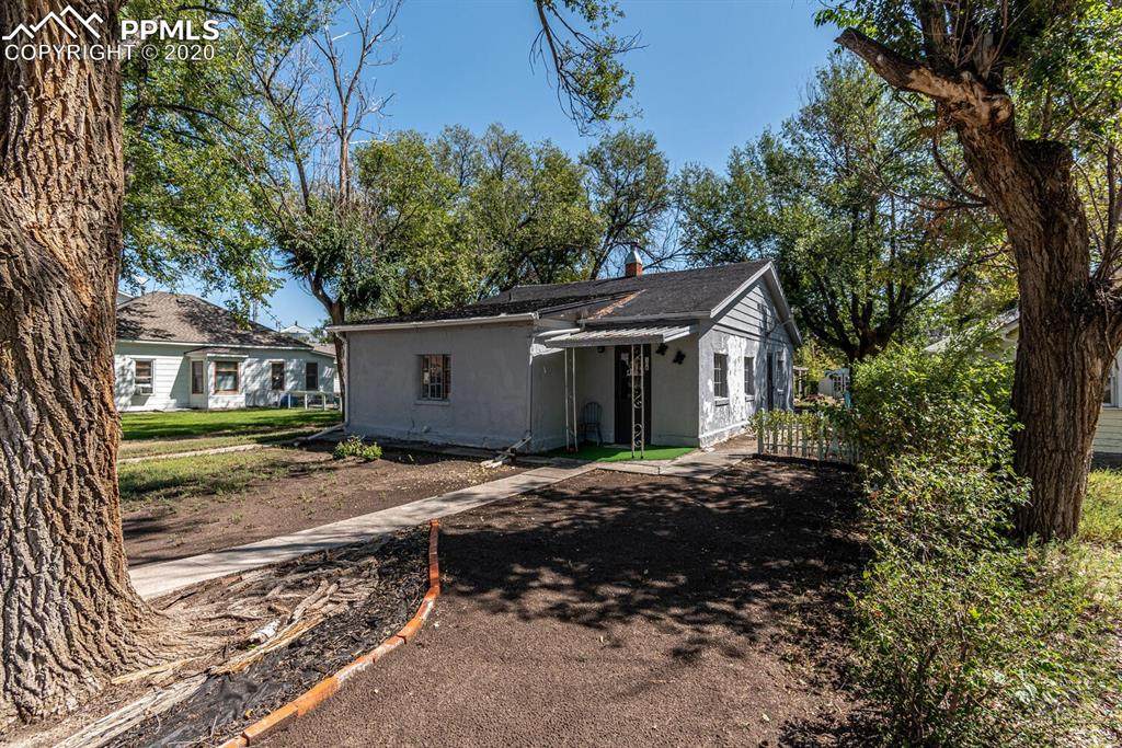 108 4th Avenue - Photo 1