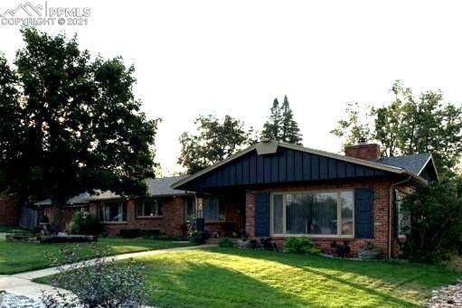 2627 Holiday Lane - Photo 1