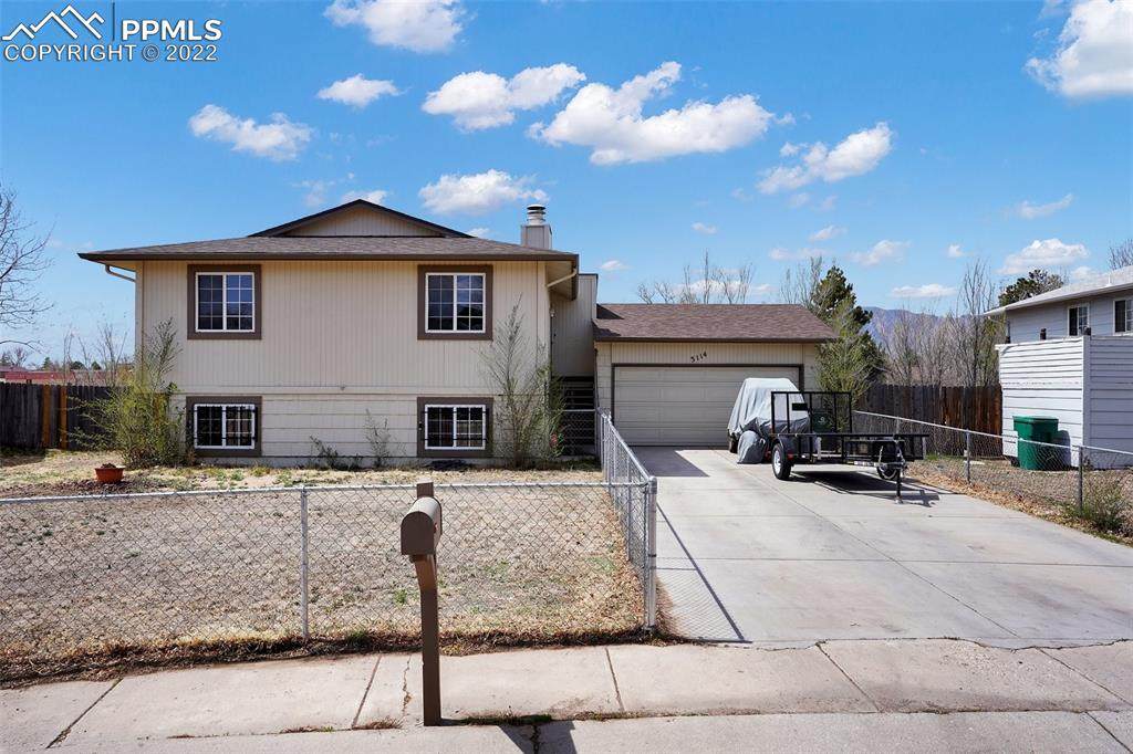 3114 Moonbeam Circle - Photo 1