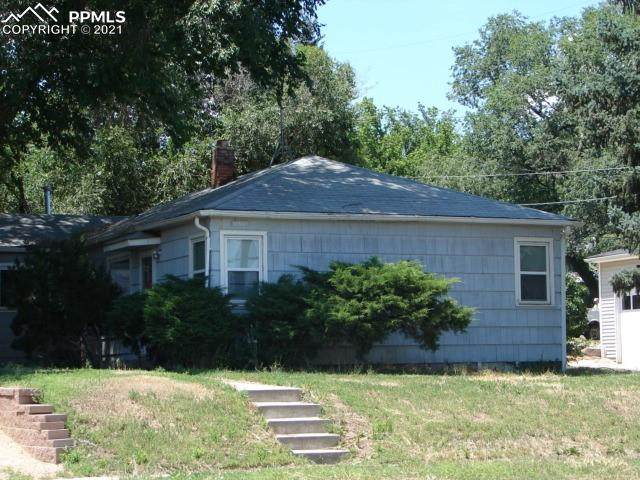 1212 Walnut Street - Photo 1