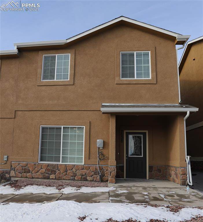 7628 Grand Fir Point - Photo 1