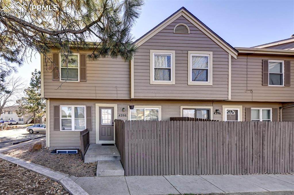 4398 Hawks Lookout Lane - Photo 1