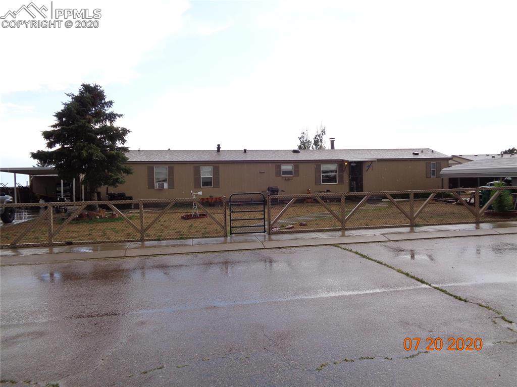 23735 Fleet Street - Photo 1