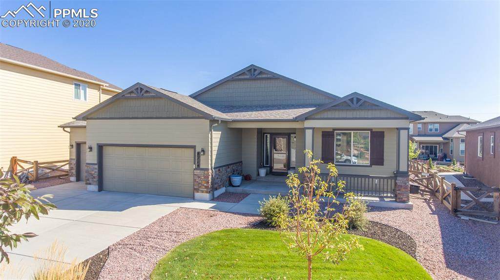 8714 Meadow Wing Circle - Photo 1