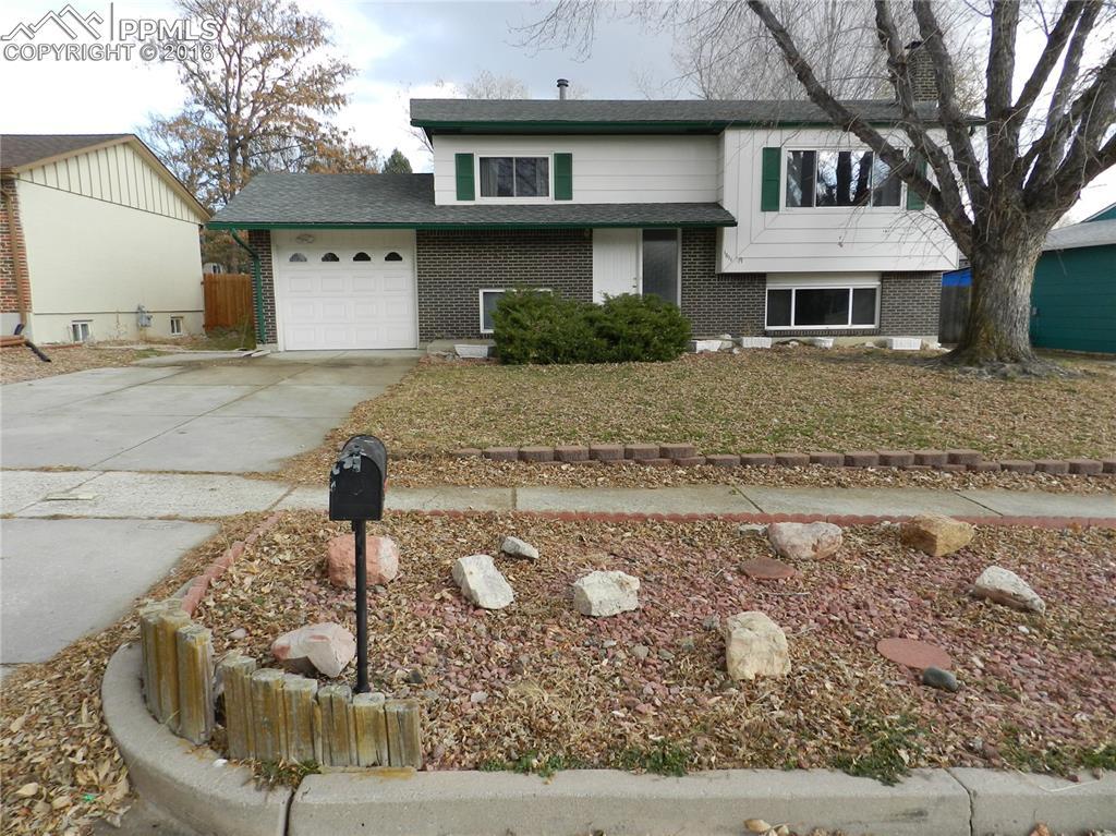 1611 Sawyer Way - Photo 1