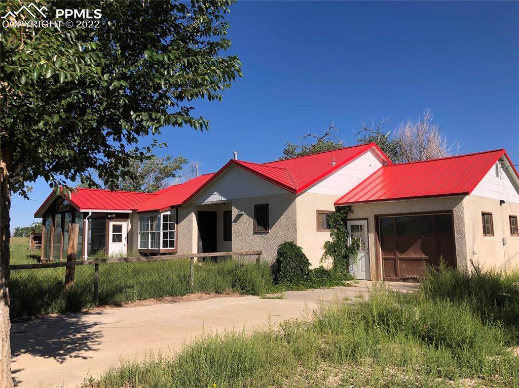 38810 Fossinger Road - Photo 1