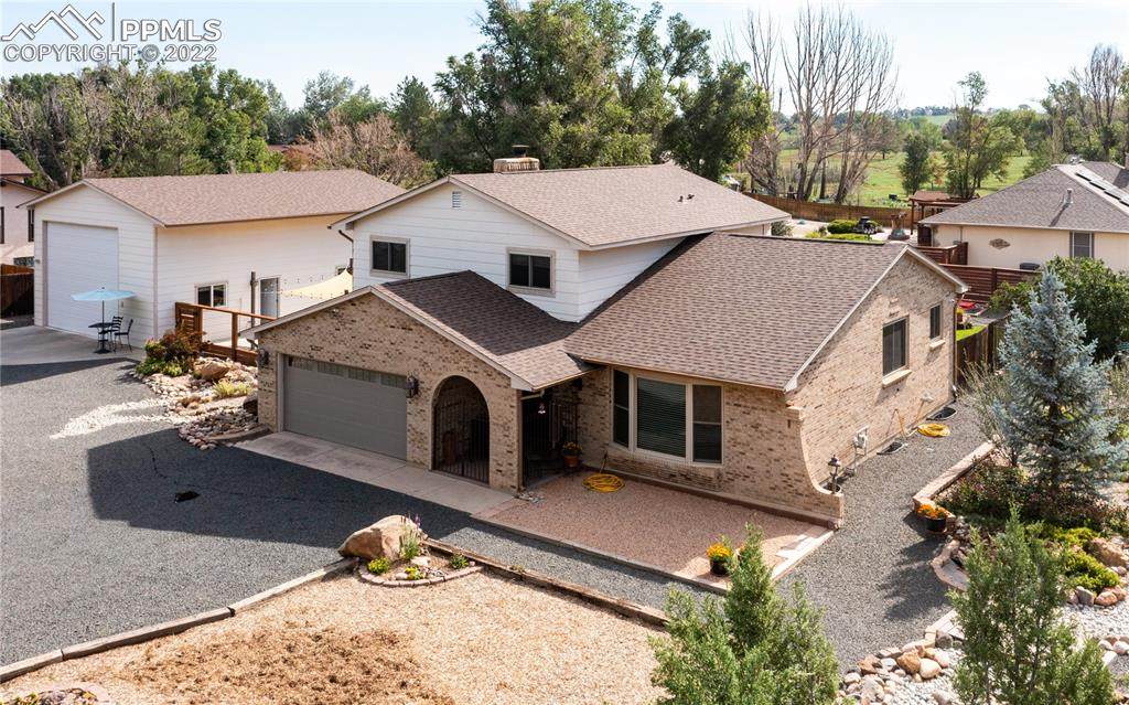 7495 Sand Trap Drive - Photo 1