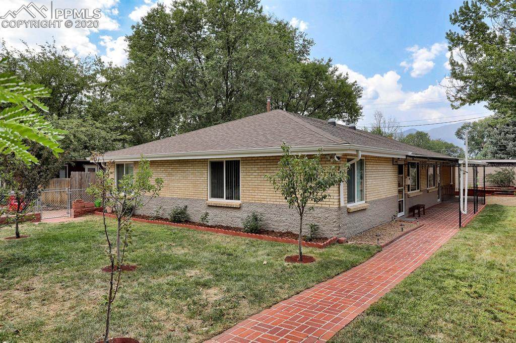 1506 Cedar Street - Photo 1