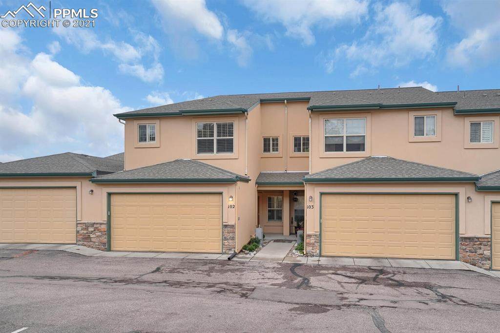 221 Eagle Summit Point - Photo 1