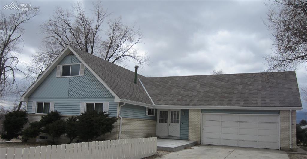 112 Kokomo Street - Photo 1
