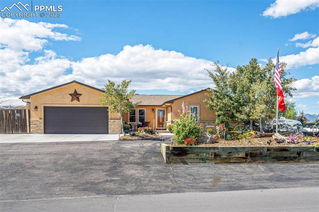 5160 Sapphire Drive - Photo 1