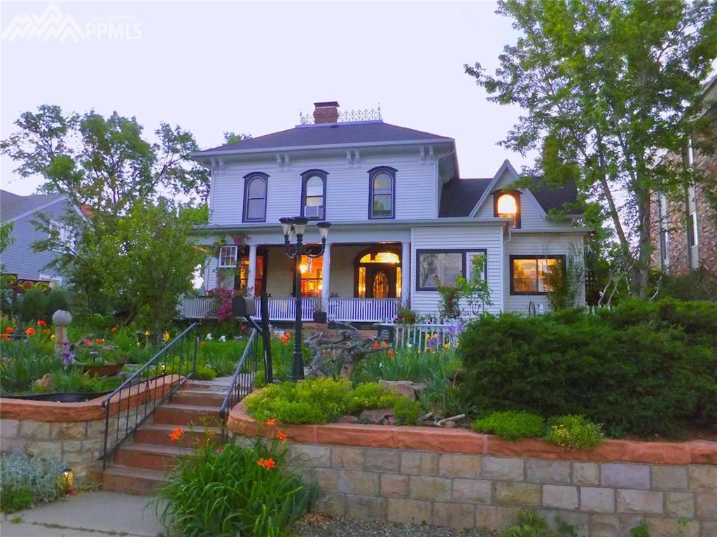 840 Kiowa Street - Photo 1