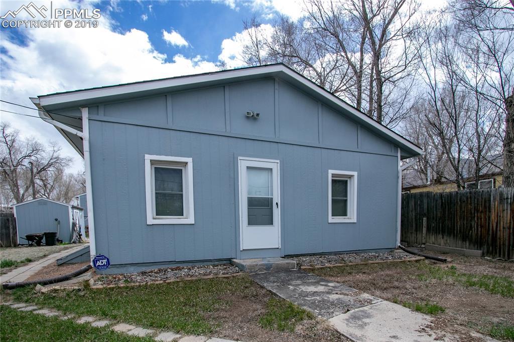 2421 Wheeler Avenue - Photo 1