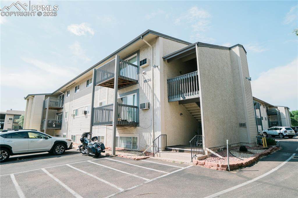 5034 El Camino Drive - Photo 1