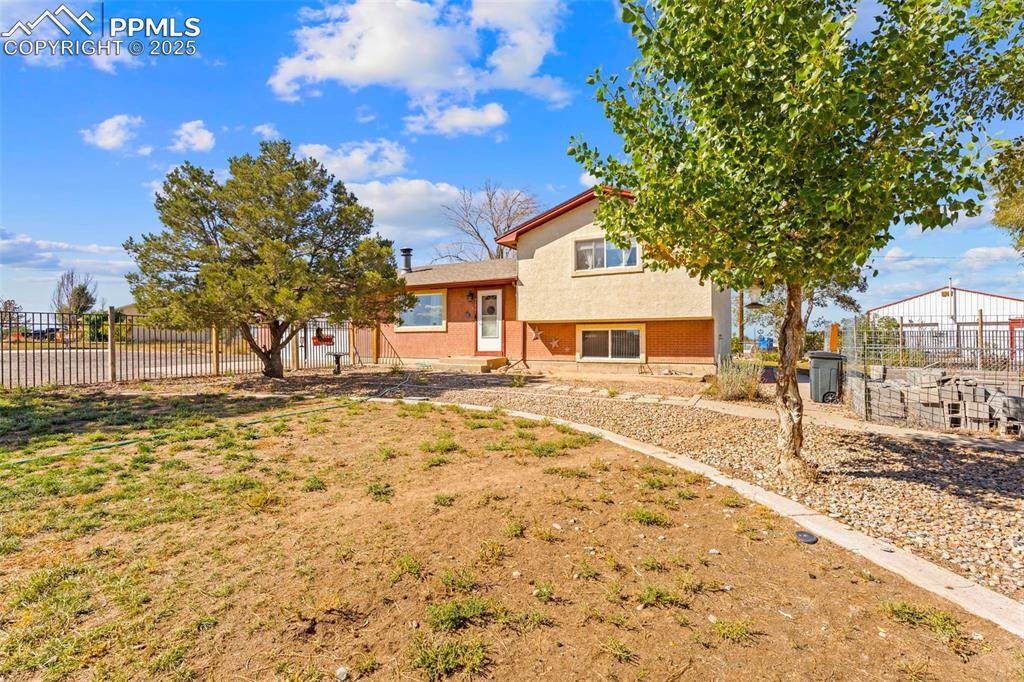 47801 Pheasant Crest Road - Photo 1