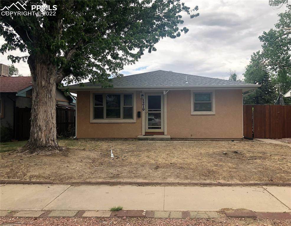 1219 Prairie Road - Photo 1
