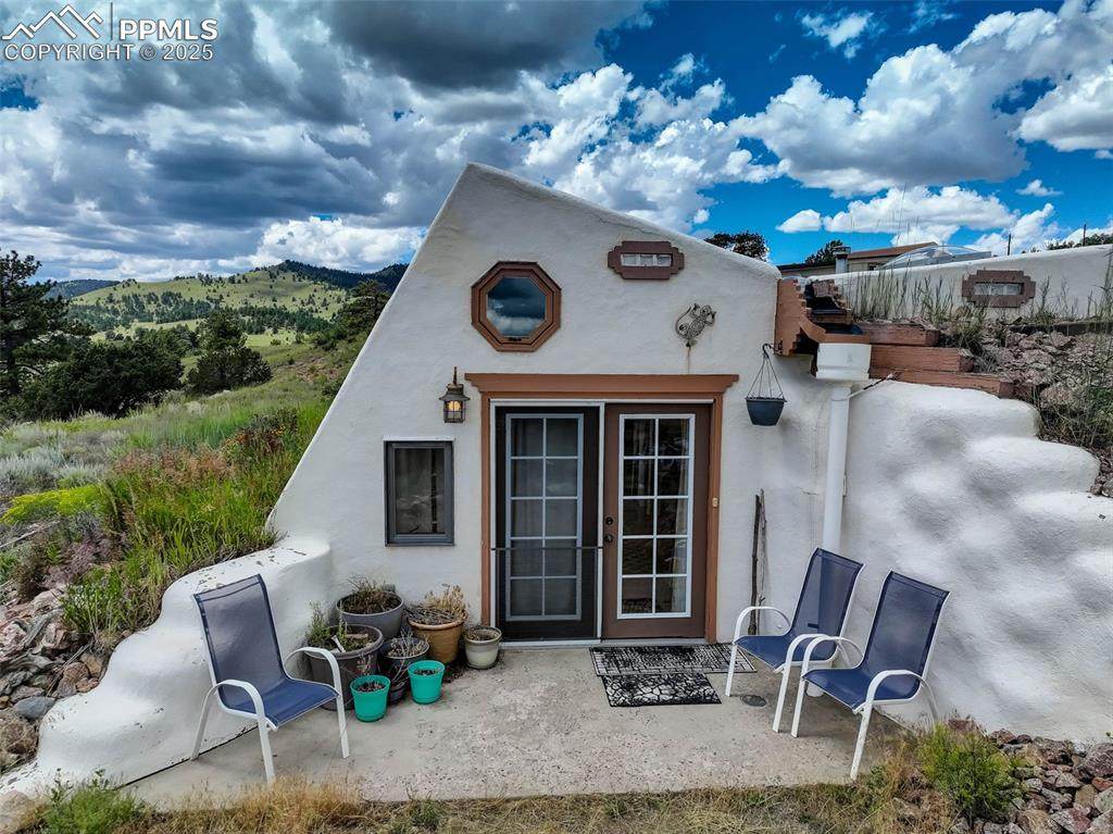 212 Skyhawk Lane - Photo 1