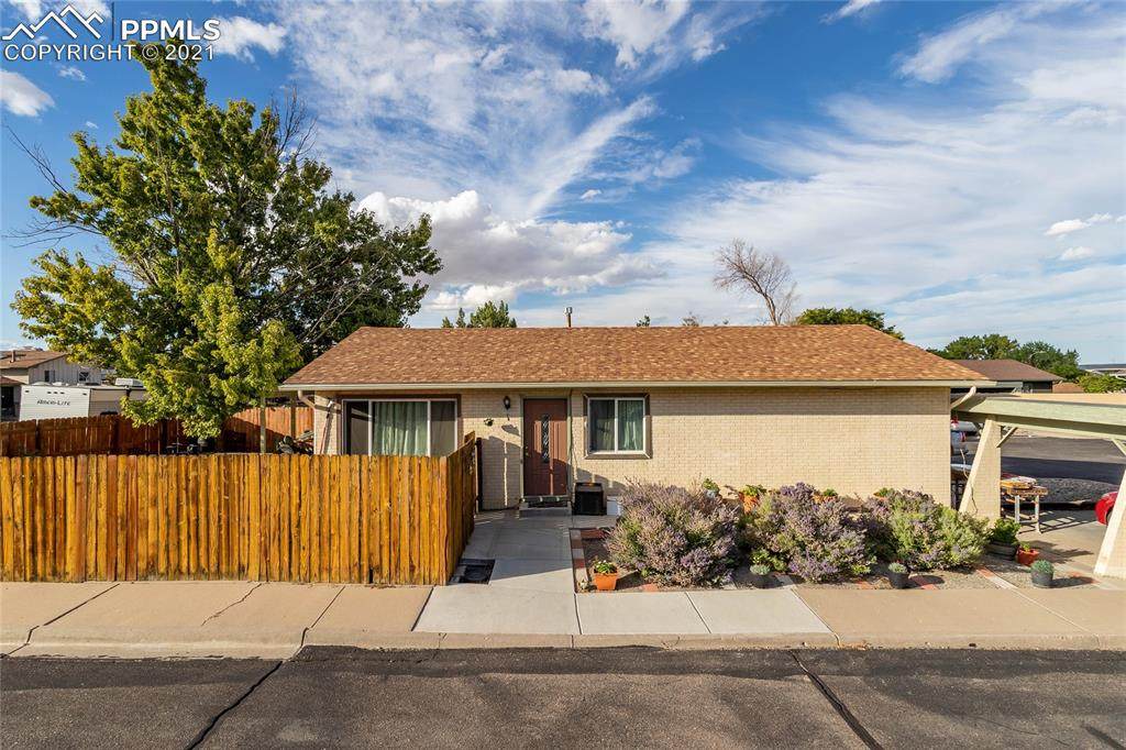 1 Heatherwood Lane - Photo 1