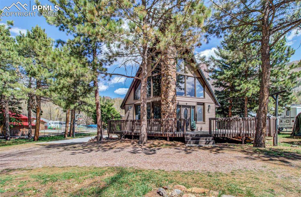 8716 Chipita Park Road - Photo 1