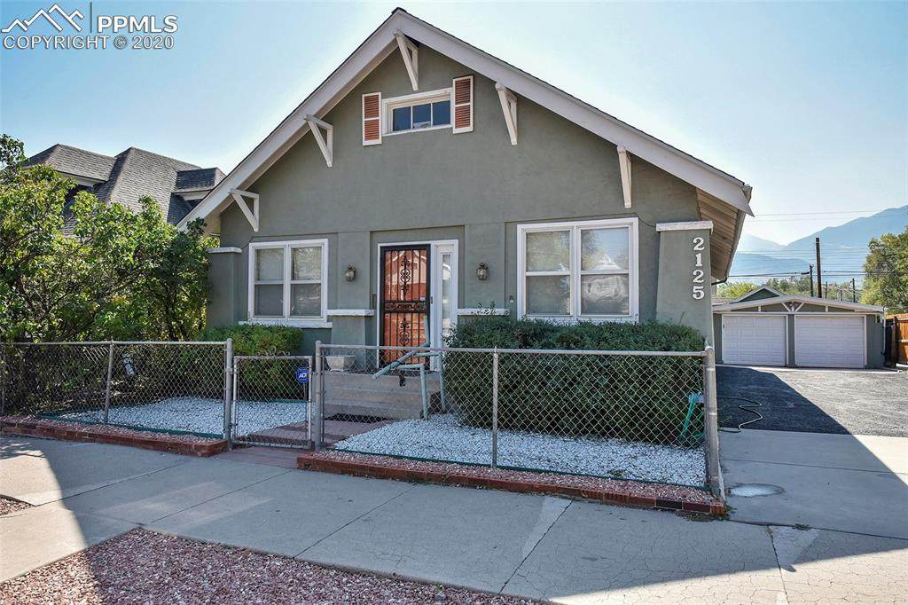 2125 Colorado Avenue - Photo 1