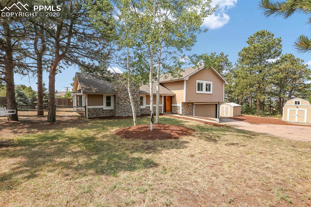18020 Briarhaven Court - Photo 1