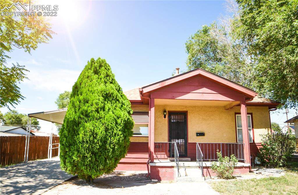 1211 2nd Street - Photo 1