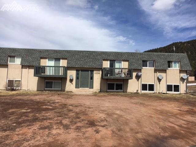 1006 Mountain View Road - Photo 1