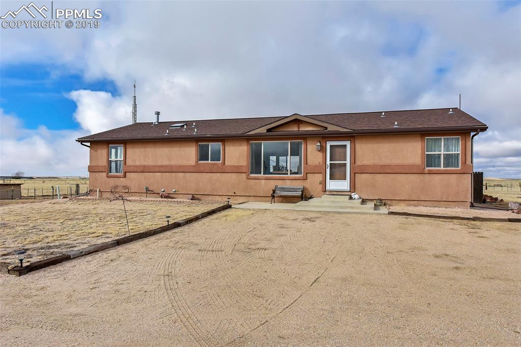 16380 Dearing Road - Photo 1