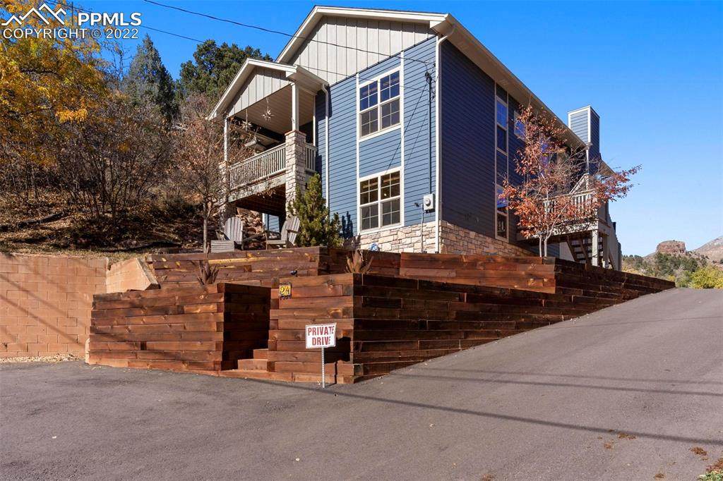 24 Minnehaha Avenue - Photo 1