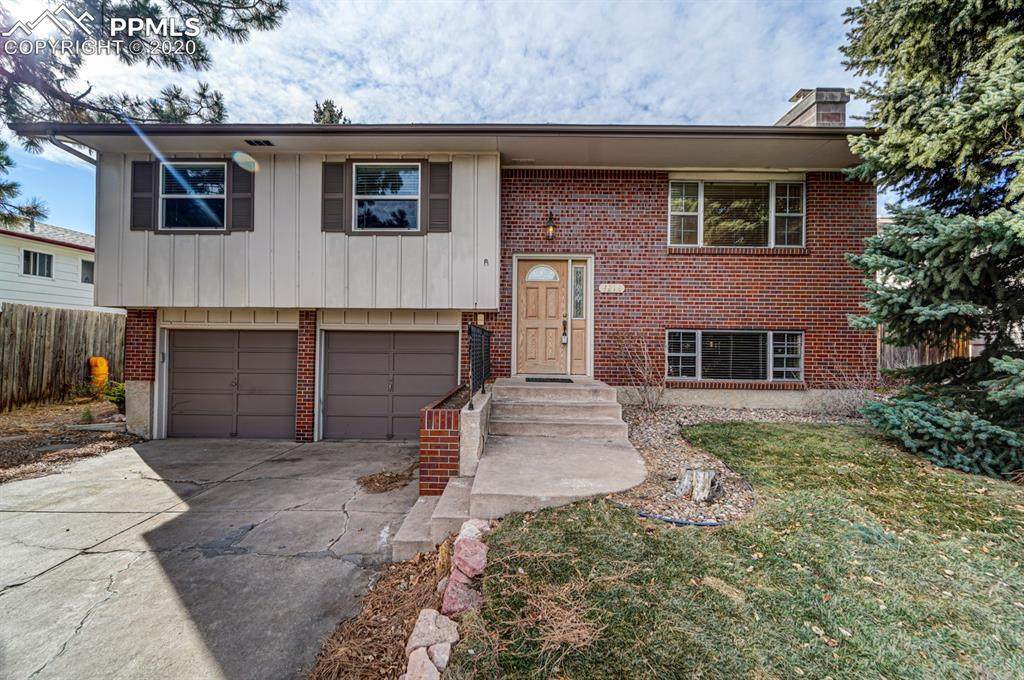 4218 Nottingham Place - Photo 1