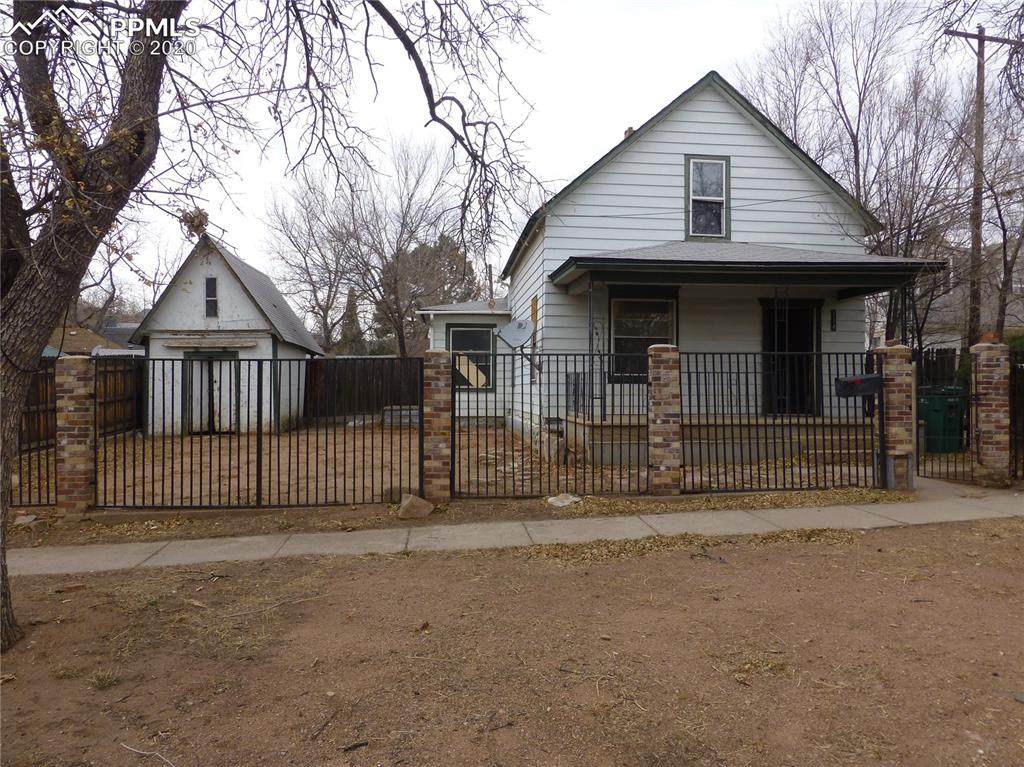 114 11th Street - Photo 1