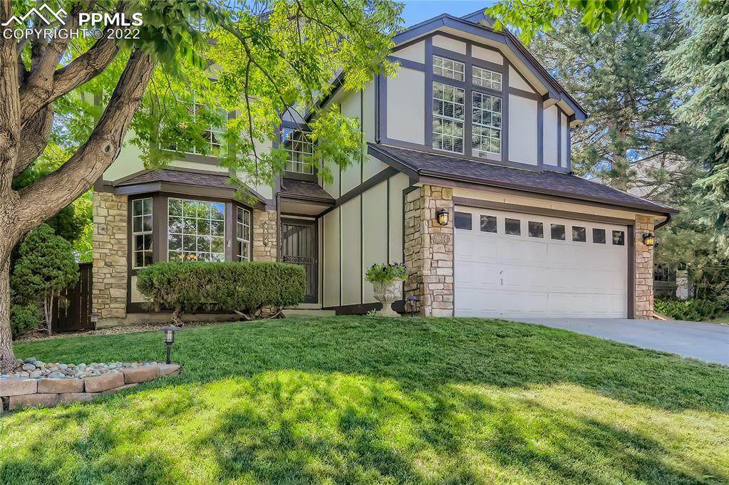 9814 Salford Lane - Photo 1
