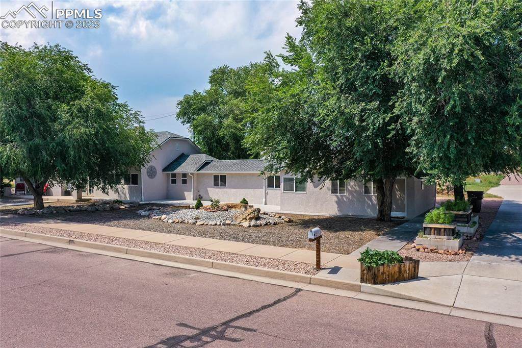 7110 Lake Avenue - Photo 1