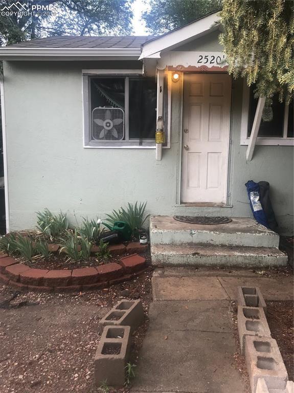 2520 Dale Street - Photo 1
