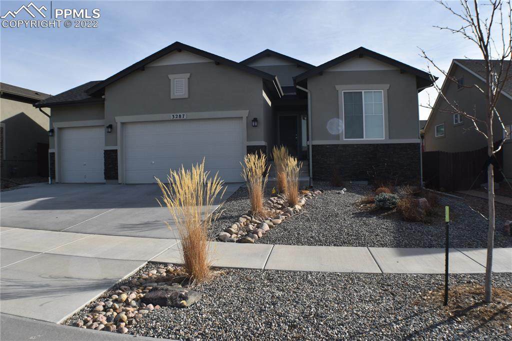 3287 Golden Meadow Way - Photo 1