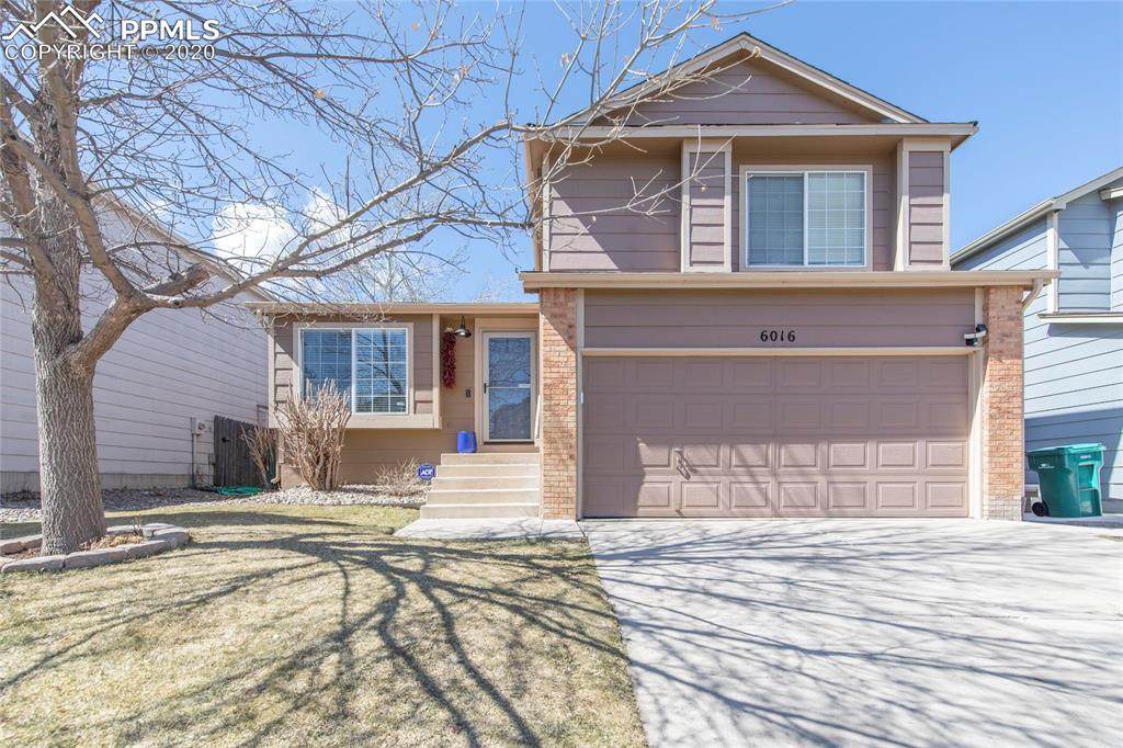 6016 Santana Drive - Photo 1