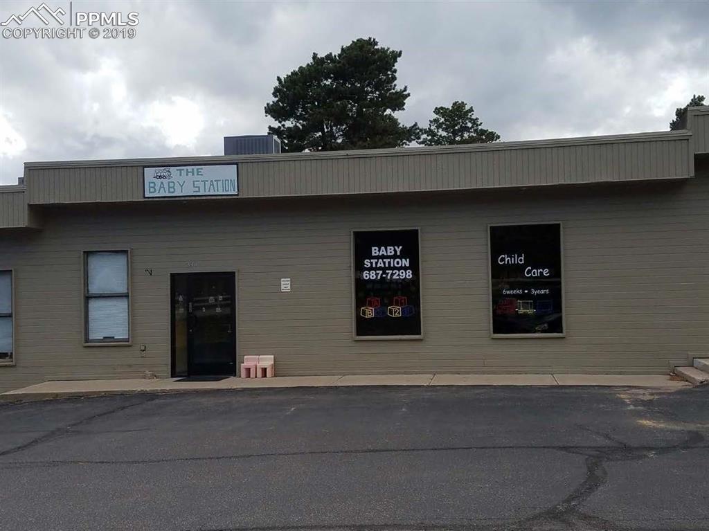 330 Baldwin Street - Photo 1