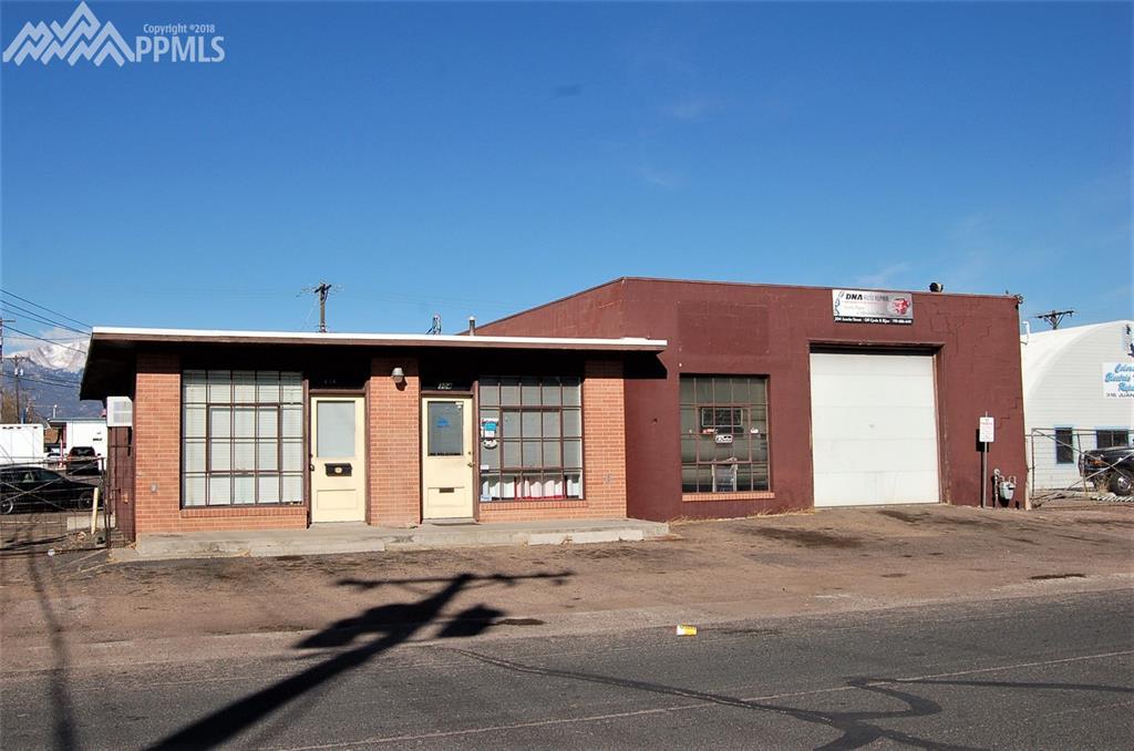 302 Juanita Street - Photo 1