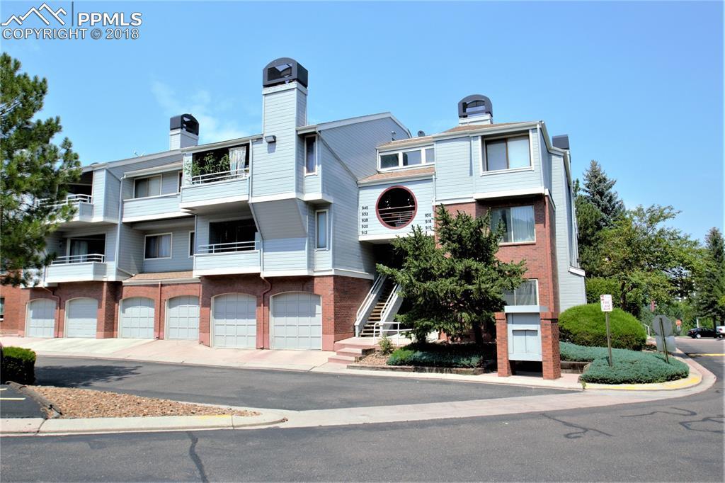 920 Acapulco Court - Photo 1