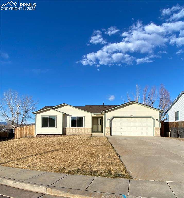 908 Pond Side Drive - Photo 1