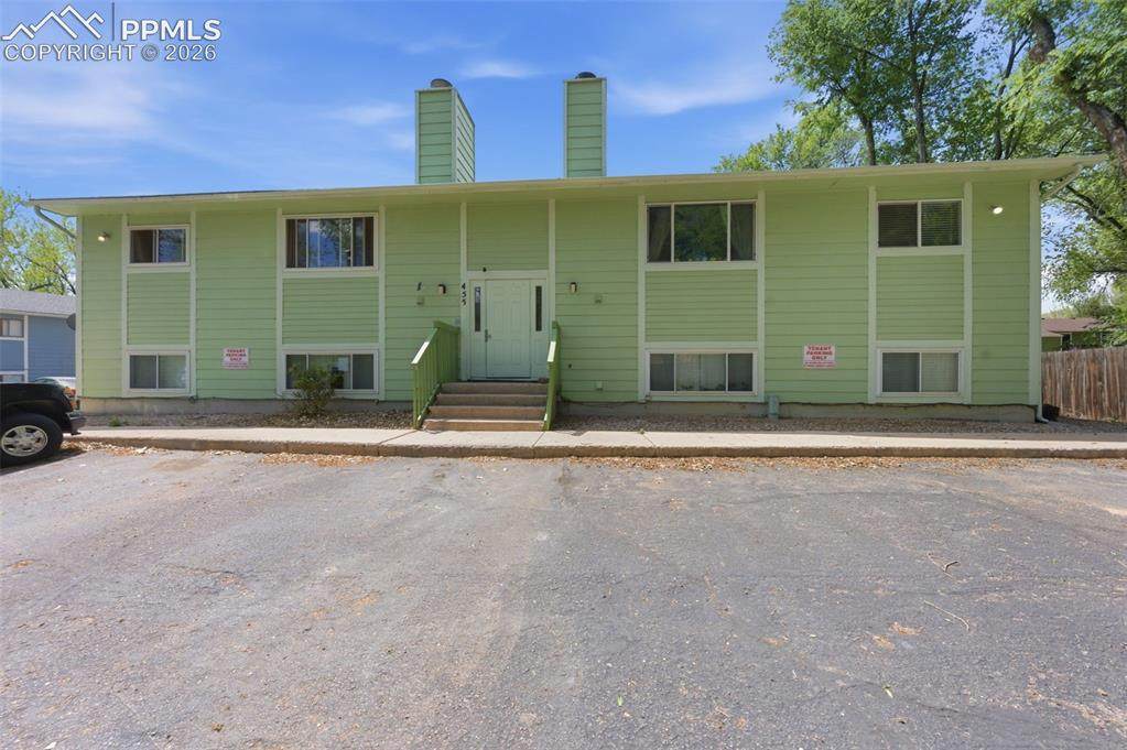 455 Van Buren Street - Photo 1