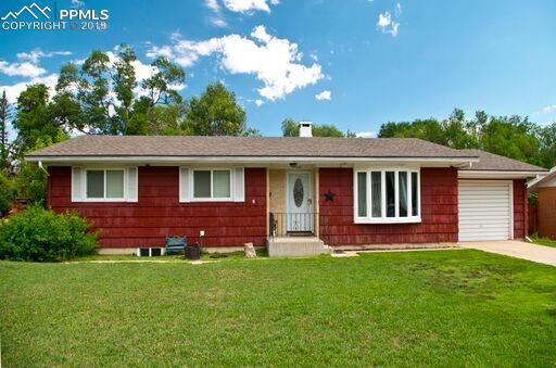 1008 Parkview Boulevard - Photo 1